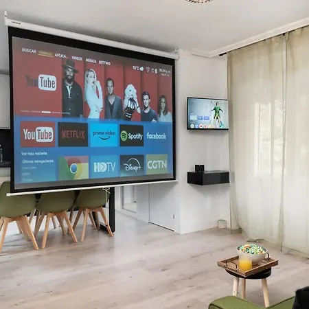 Apto Pirenarium L Cine L Parking L Wifi L Trastero