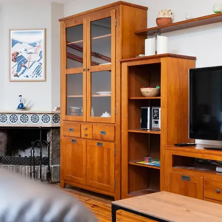 Apto Pirenarium L Cine L Parking L Wifi L Trastero 公寓 *