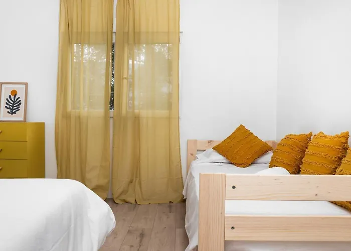 Lägenhet Apto Pirenarium L Cine L Parking L Wifi L Trastero