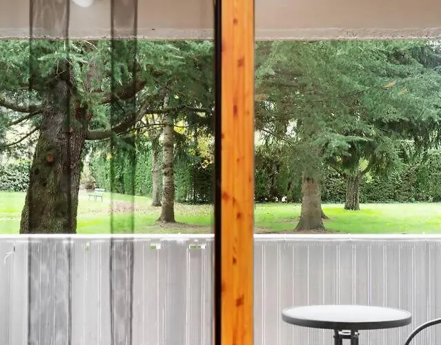 Apto Pirenarium L Cine L Parking L Wifi L Trastero Lägenhet *