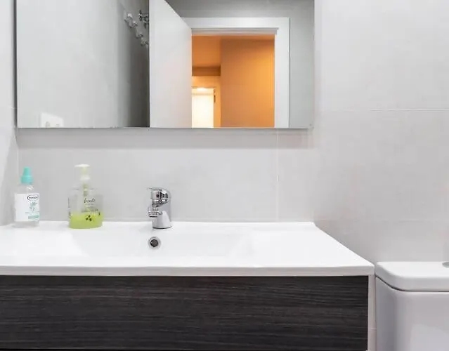 Apto Pirenarium L Cine L Parking L Wifi L Trastero Lägenhet Sabiñánigo