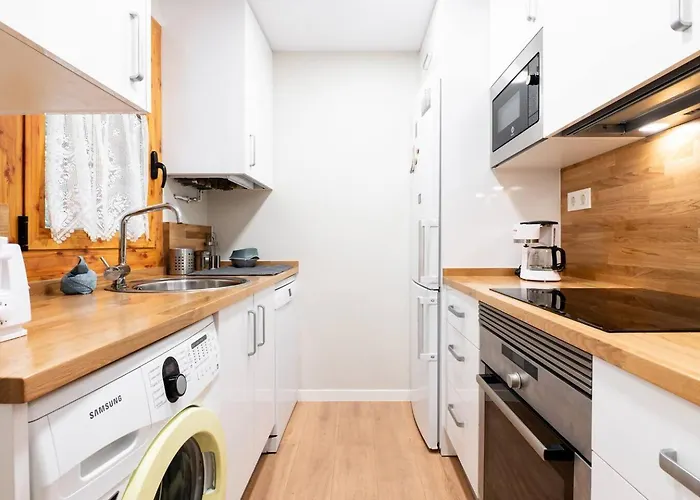 Apto Pirenarium L Cine L Parking L Wifi L Trastero